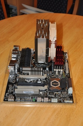 fractal server parts 2013.10.01 007